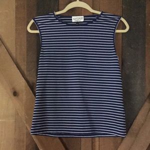 Woman’s top